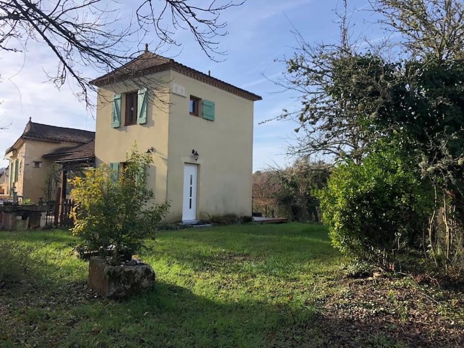 Charmant Gite En Perigord Vert Douchapt Exteriér fotografie